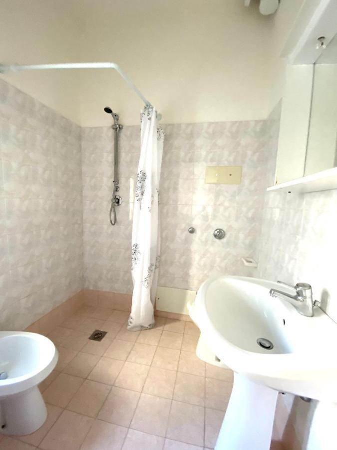 Euroresidence - Piazza Mazzini- 30 Mt Dal Mare - Immobil Relax ลิโดดิเยโซโล ภายนอก รูปภาพ